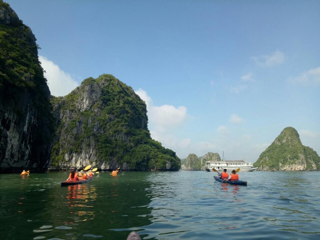 Halong Lavender Cruises Hotell Ha Long Eksteriør bilde