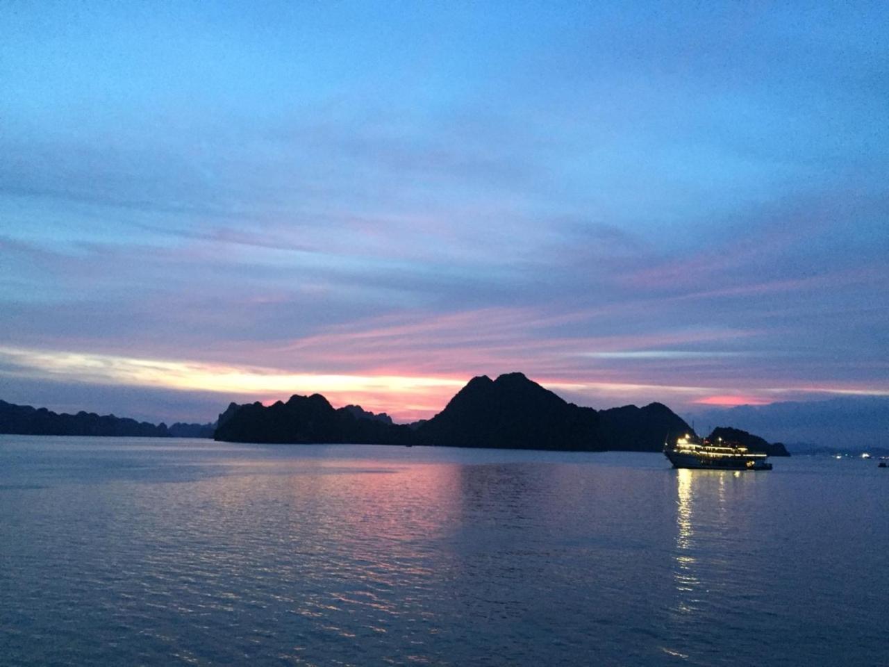 Halong Lavender Cruises Hotell Ha Long Eksteriør bilde